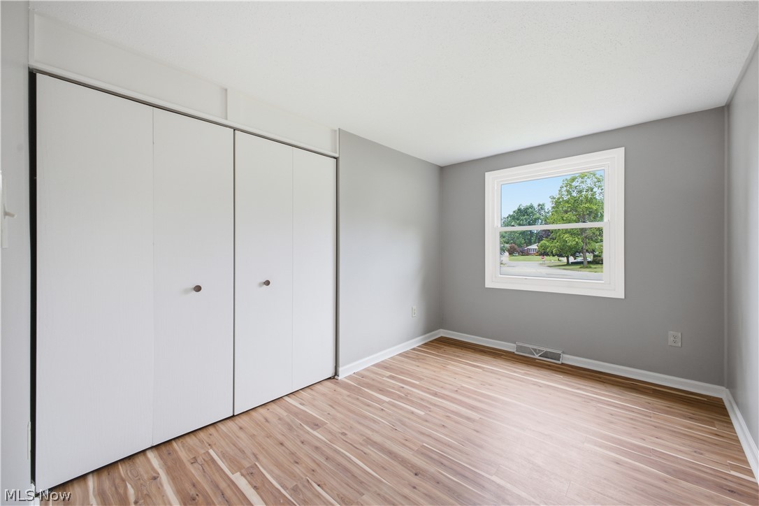 1734 Shannon Circle Mineral Ridge OH 44440