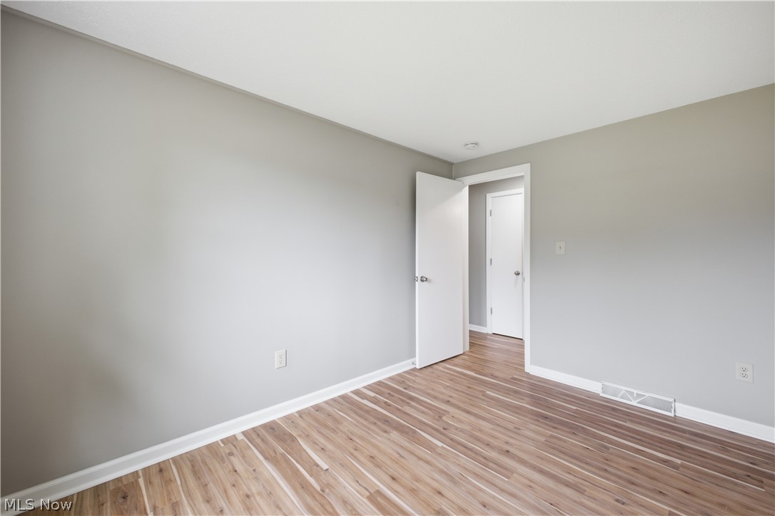 1734 Shannon Circle Mineral Ridge OH 44440