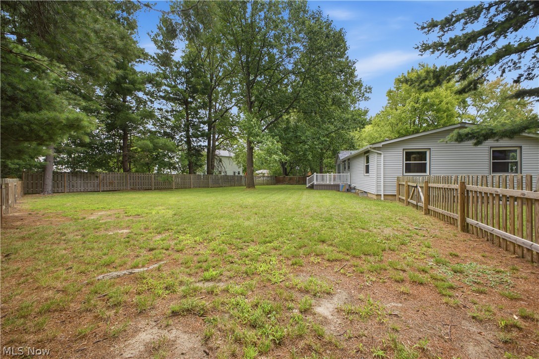 1734 Shannon Circle Mineral Ridge OH 44440