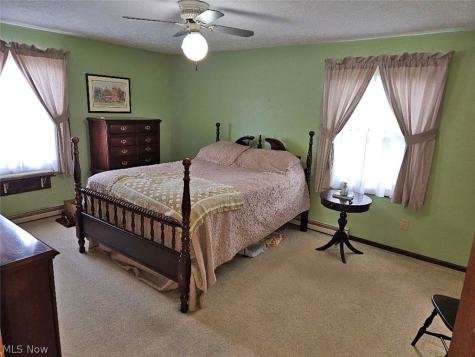 8162 Mona Street SW Navarre OH 44662