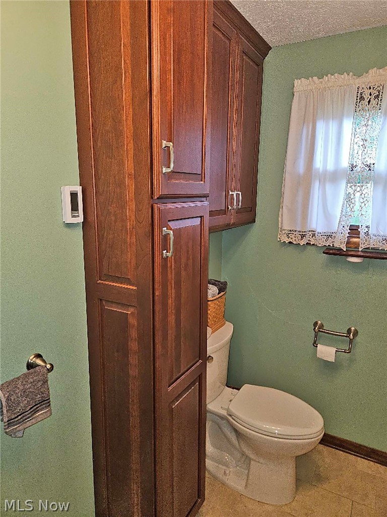8162 Mona Street SW Navarre OH 44662
