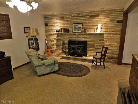 8162 Mona Street SW Navarre OH 44662