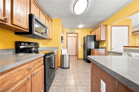 553 Fair Street Berea OH 44017