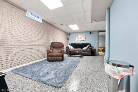 553 Fair Street Berea OH 44017