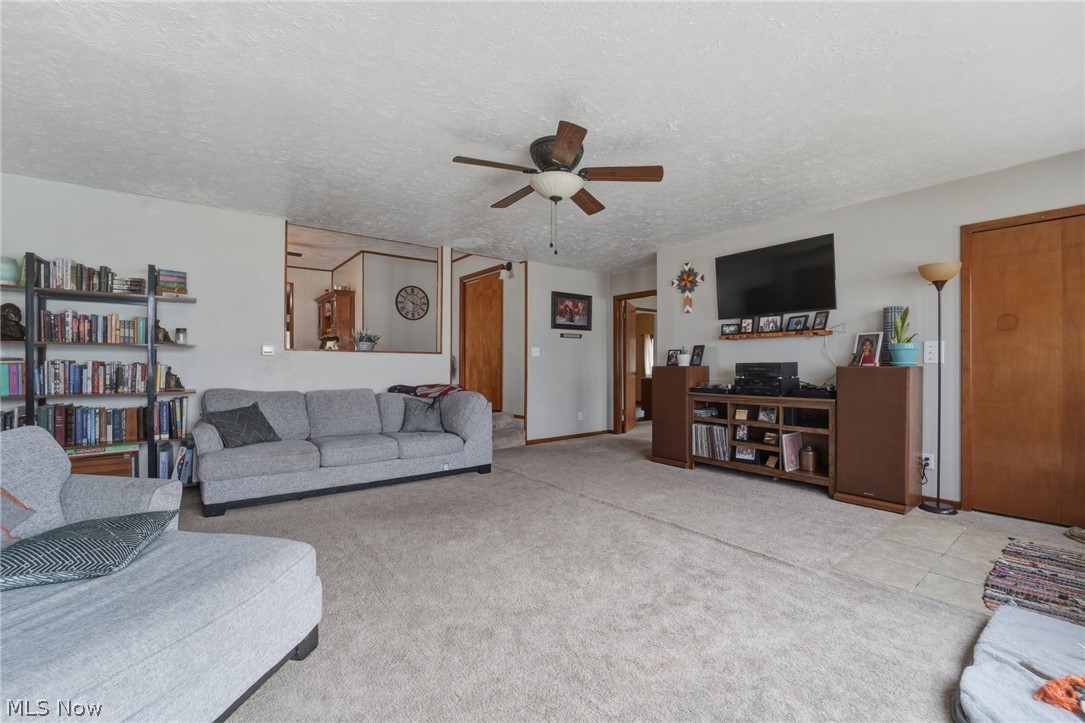 2631 State Route 46 N Jefferson OH 44047