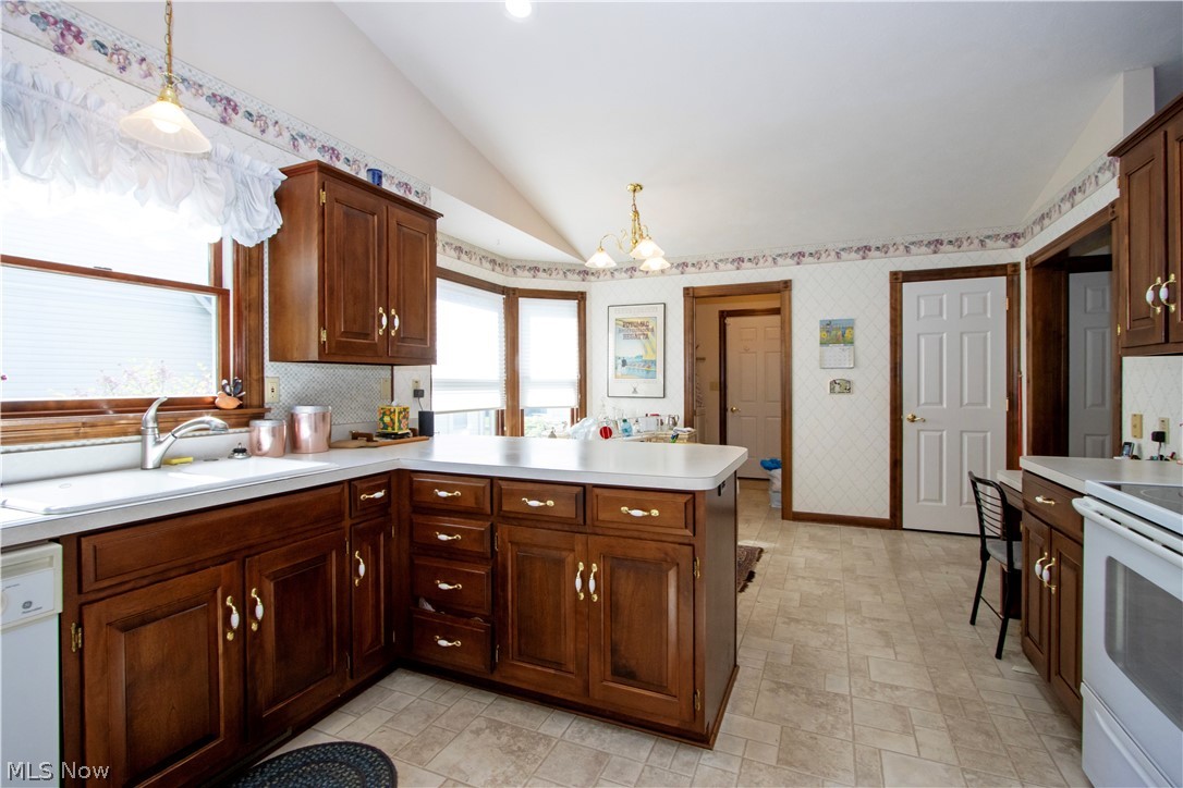 738 Danberry Drive Wooster OH 44691