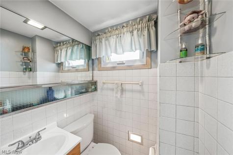 2902 Lincoln Avenue Parma OH 44134