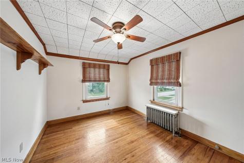 2902 Lincoln Avenue Parma OH 44134