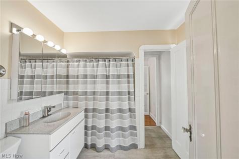 2902 Lincoln Avenue Parma OH 44134