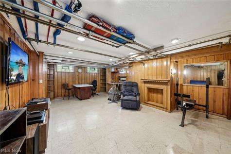 2902 Lincoln Avenue Parma OH 44134