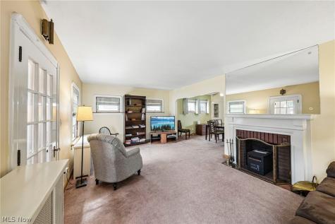 2902 Lincoln Avenue Parma OH 44134