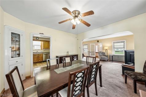 2902 Lincoln Avenue Parma OH 44134