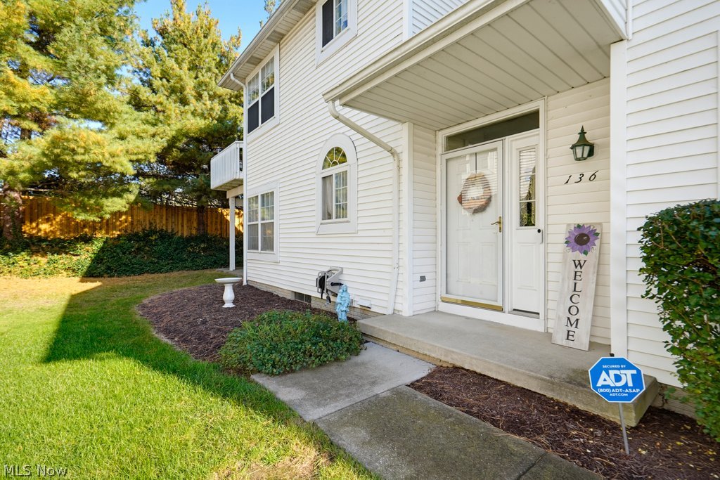136 Vista Court North Olmsted OH 44070