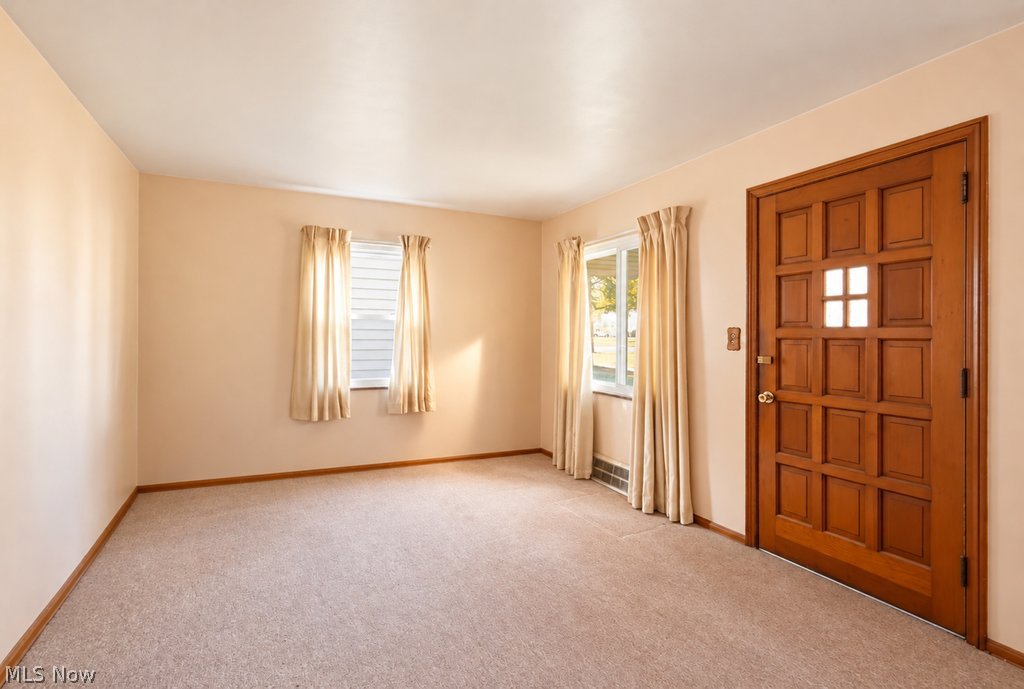 4967 Claremont Boulevard Garfield Heights OH 44125