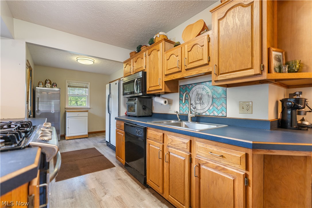 1431 Pin Oak Drive Akron OH 44312