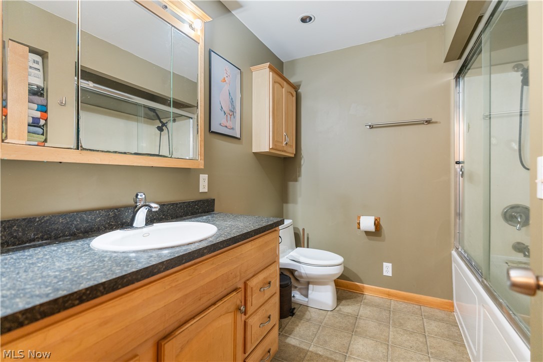1431 Pin Oak Drive Akron OH 44312