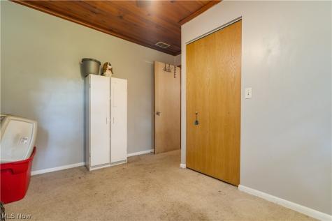 1431 Pin Oak Drive Akron OH 44312