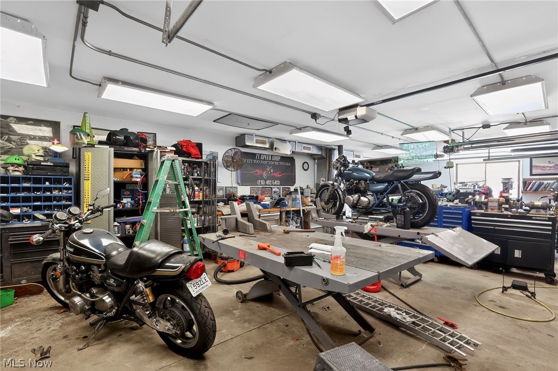 9491 Root Road North Ridgeville OH 44039