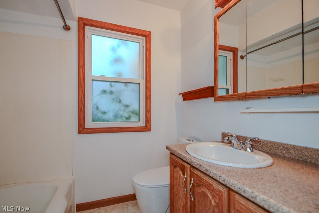 655 E 305th Street Willowick OH 44095
