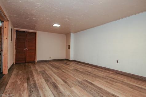 655 E 305th Street Willowick OH 44095