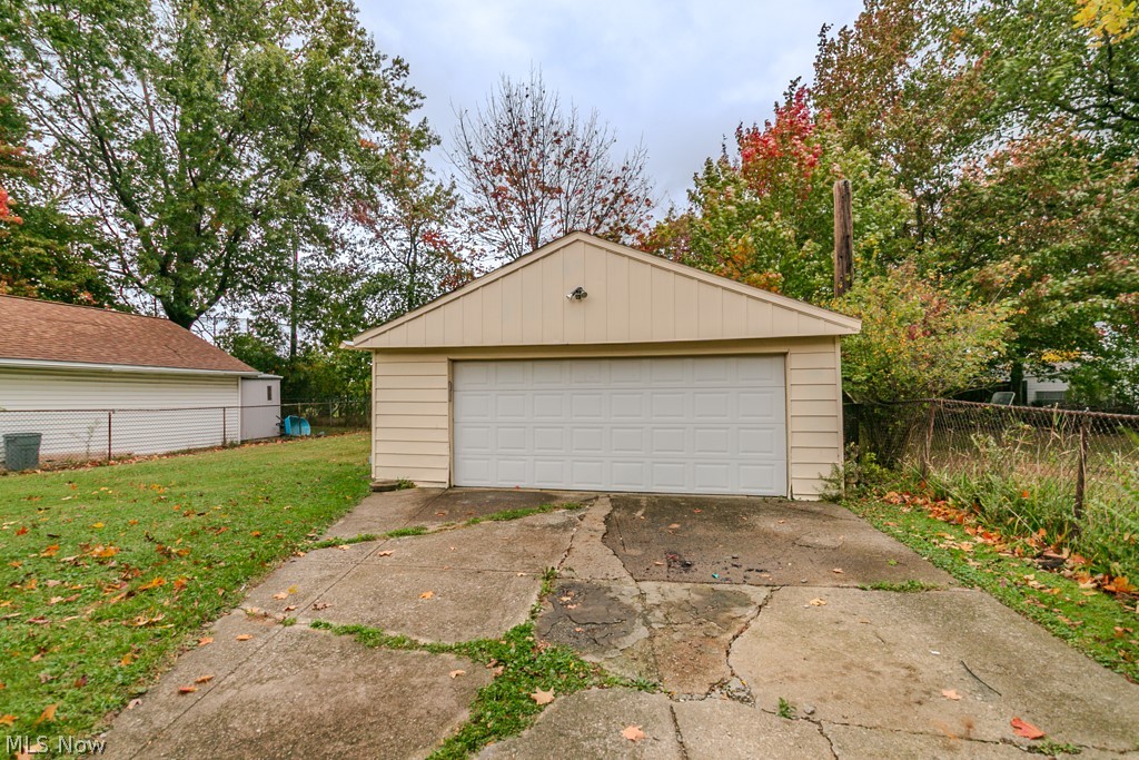 655 E 305th Street Willowick OH 44095
