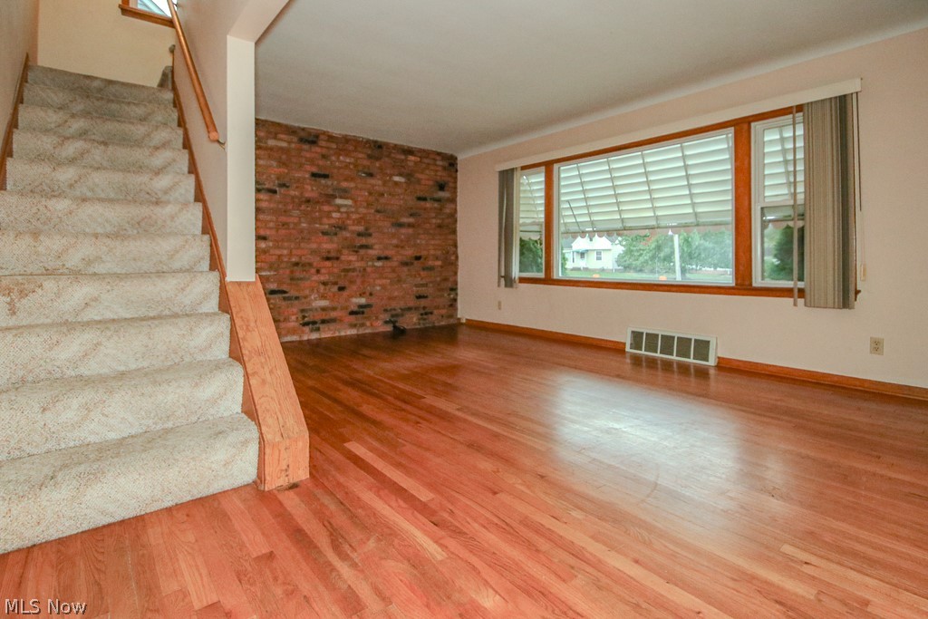 655 E 305th Street Willowick OH 44095