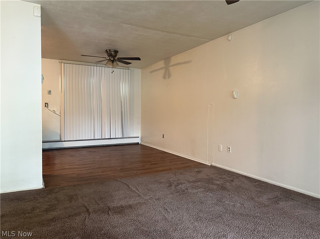 865 Landsdowne Avenue NW Warren OH 44485