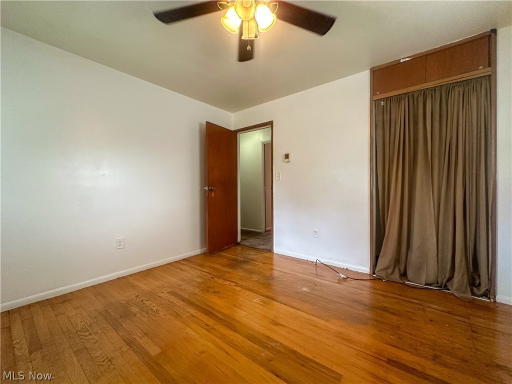 865 Landsdowne Avenue NW Warren OH 44485