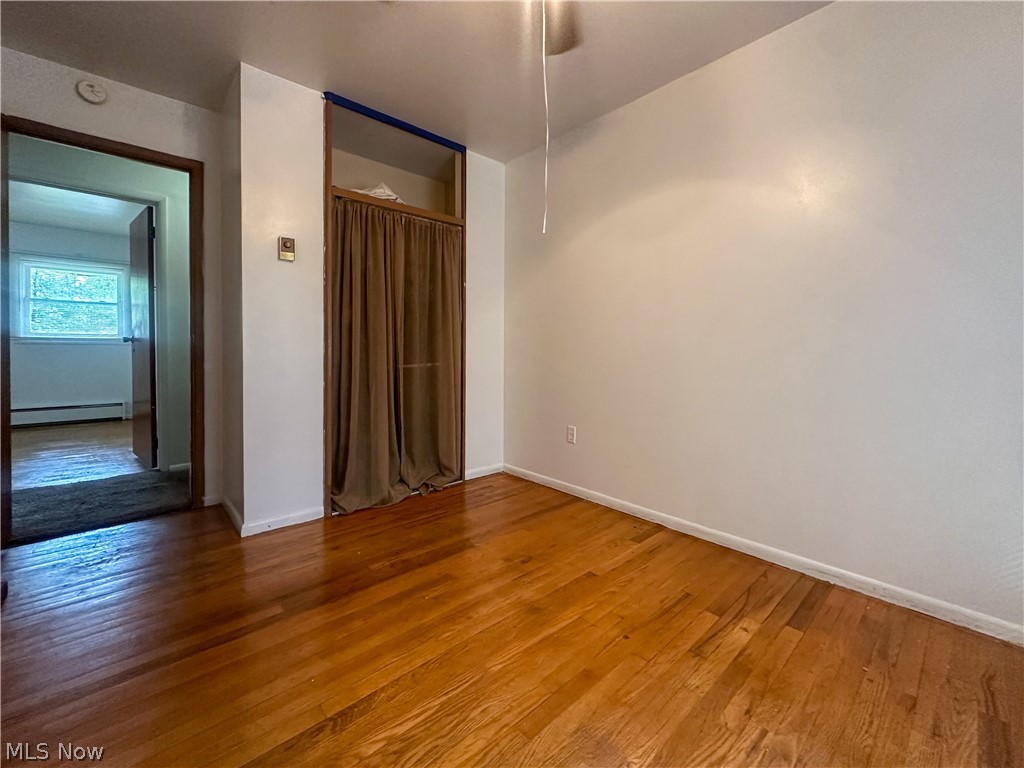865 Landsdowne Avenue NW Warren OH 44485