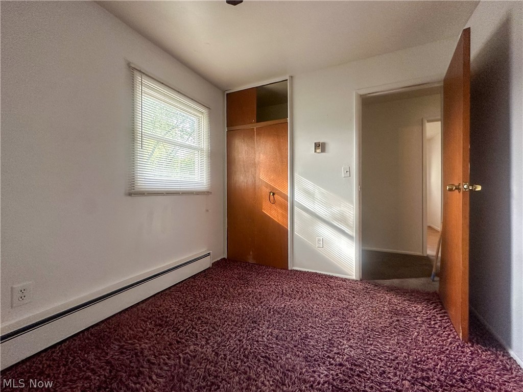 865 Landsdowne Avenue NW Warren OH 44485