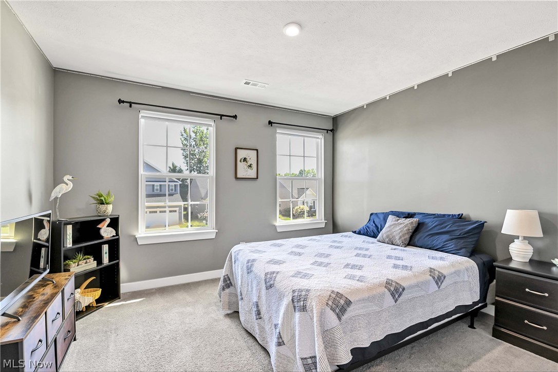 36288 Thornbury Street North Ridgeville OH 44039