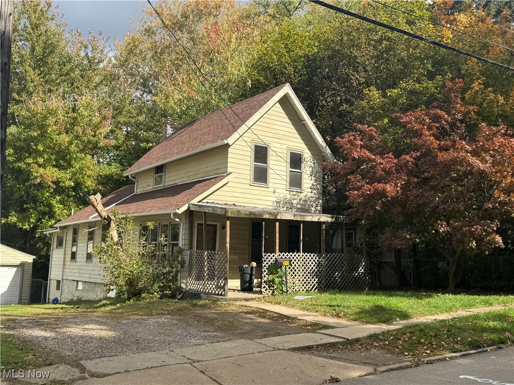 211 W 58th Street Ashtabula OH 44004