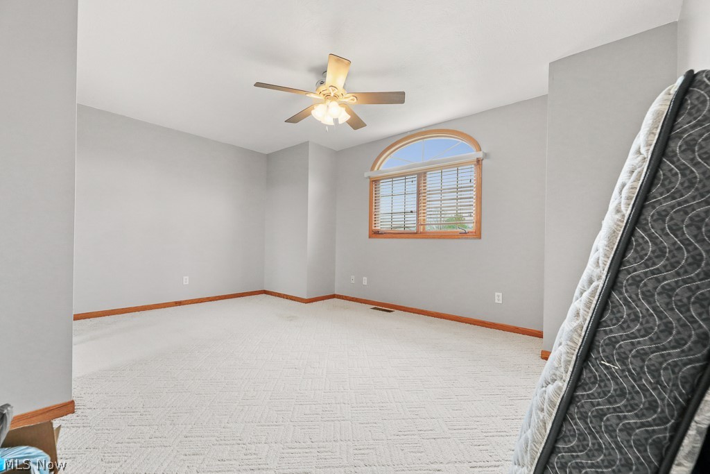 1149 Terraho Drive Salem OH 44460
