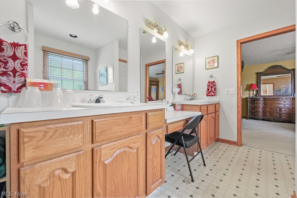 1149 Terraho Drive Salem OH 44460
