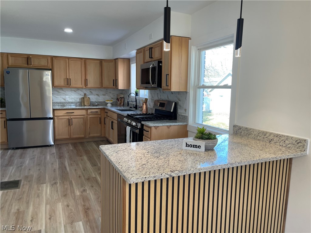 802 Orlando Avenue Akron OH 44320