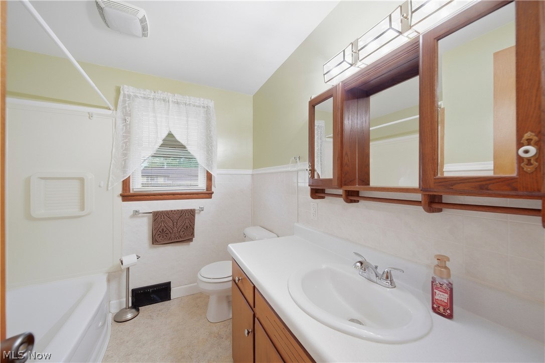 1009 Niles Street SW Massillon OH 44647