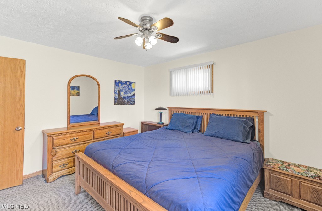 63 W Mohawk Drive Malvern OH 44644