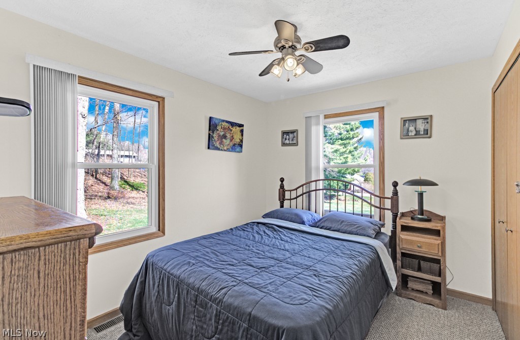 63 W Mohawk Drive Malvern OH 44644