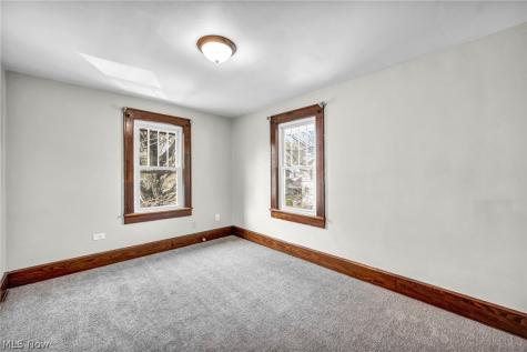 920 9th Street NE Massillon OH 44646