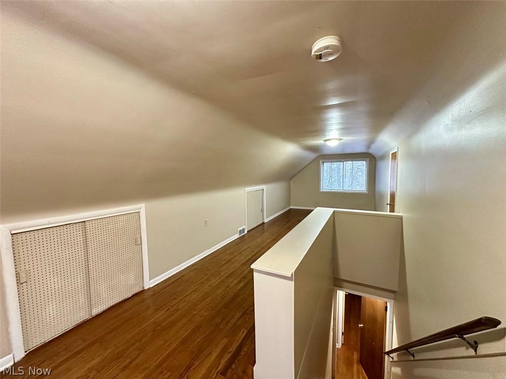 469 Kathleen Street Akron OH 44303