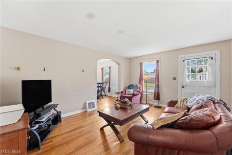 123 Lafayette Street Elyria OH 44035
