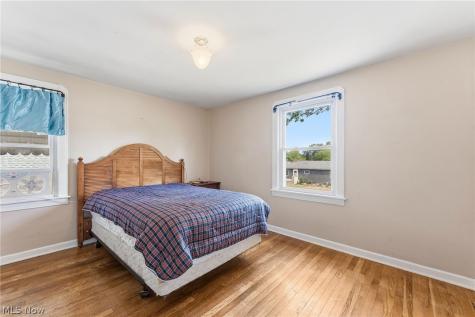 123 Lafayette Street Elyria OH 44035