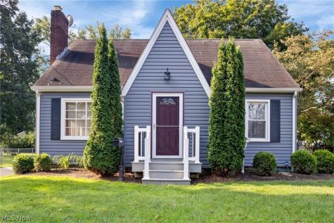164 Maplecrest Street SW North Canton OH 44720
