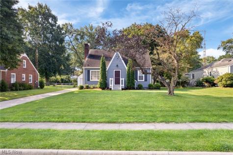 164 Maplecrest Street SW North Canton OH 44720