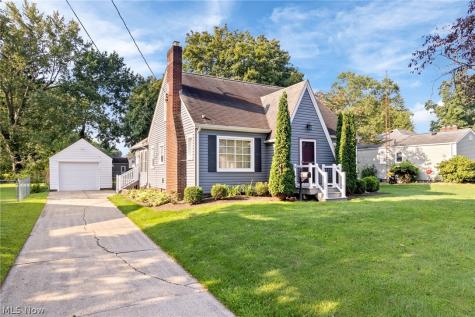 164 Maplecrest Street SW North Canton OH 44720