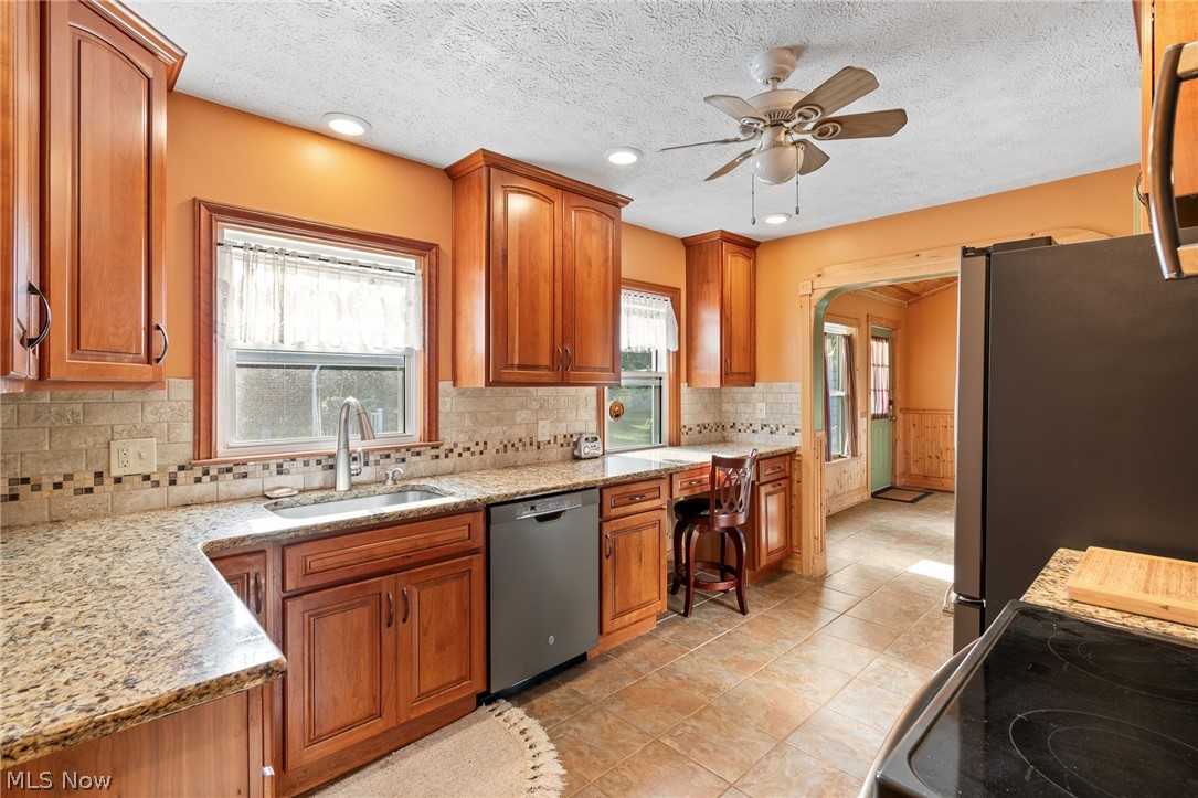 164 Maplecrest Street SW North Canton OH 44720