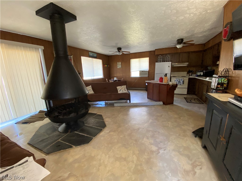 2239 Maple Drive SW Carrollton OH 44615