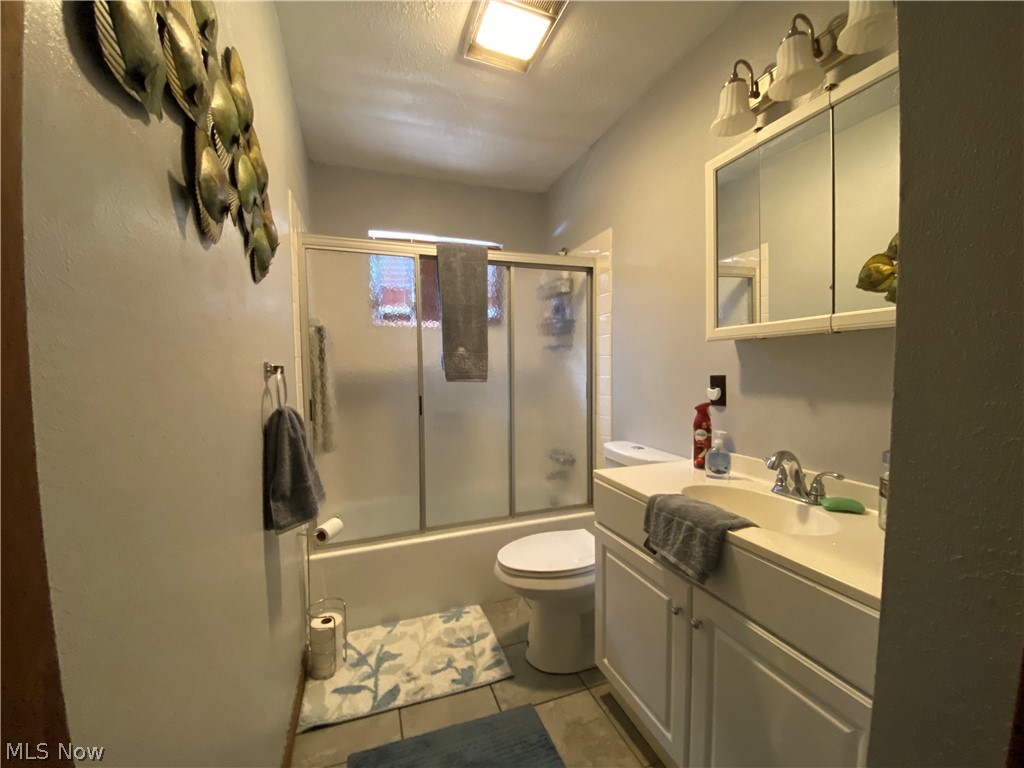 2239 Maple Drive SW Carrollton OH 44615