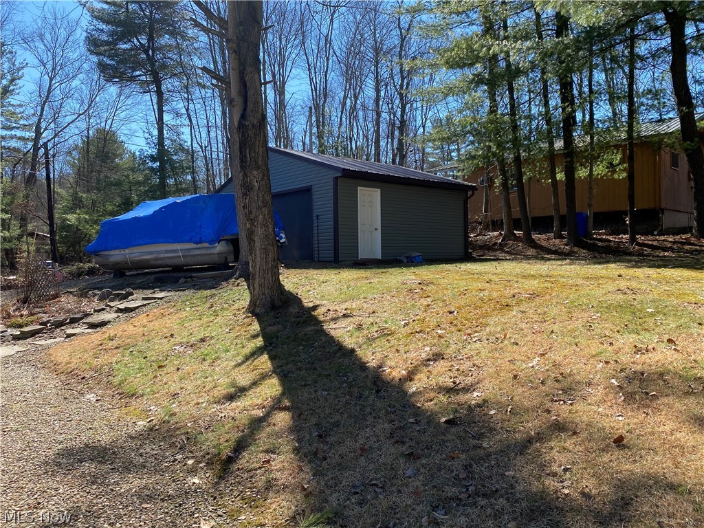2239 Maple Drive SW Carrollton OH 44615