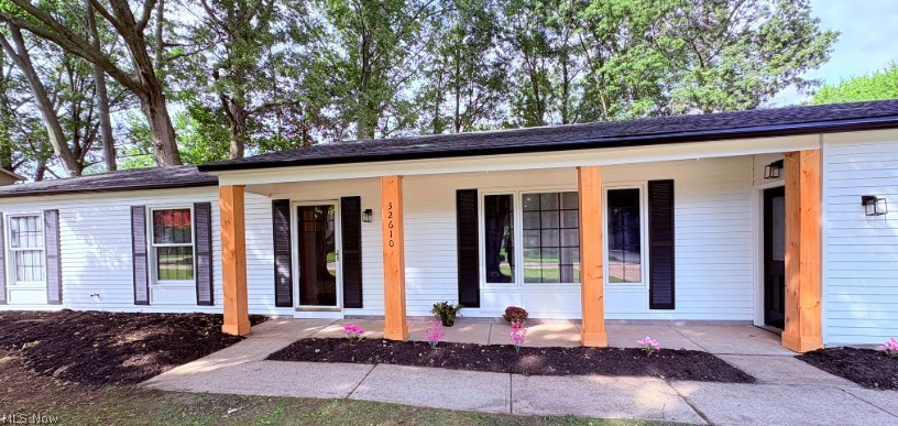32610 Greenwood Drive Avon Lake OH 44012